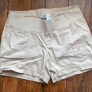 Duo Maternity shorts